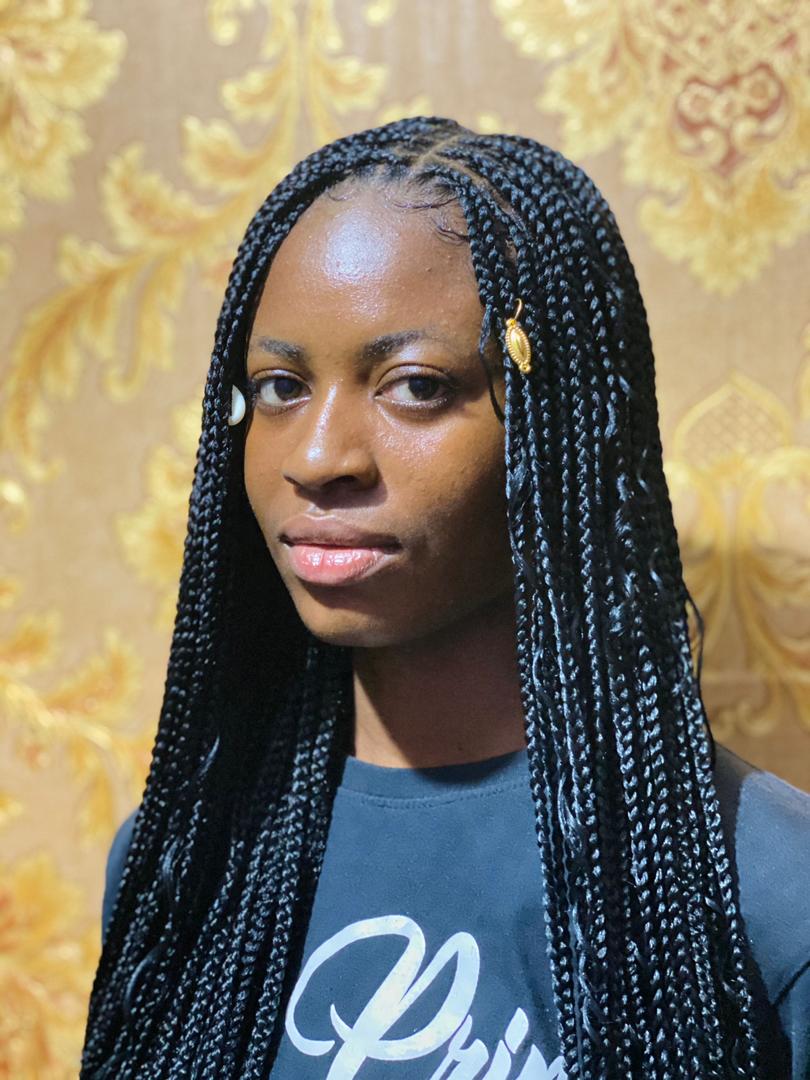 SoyesHairxtensn's tweet photo. Black and beautiful knotless braids for @bube_mma
Thanks for coming dearie💞

Book me for your next braid session dears🤗
I'm your plug + I'm available in Lagos darlings❤
(Appointments only! 🤗) 

Please retweet when you see this❤
@_DammyB_ https://t.co/UiWujez7Sx