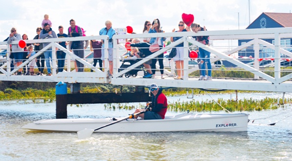 MSEHospitals's tweet photo. From five month training to rowing the River Crouch solo to raise £3,500 for Kitty Hubbard Ward at #Southend Hospital.

Thank you to Luke Golder for raising funds in spectacular style 👉 https://t.co/CxNQ6XTfUh https://t.co/d5GvBjjXCx