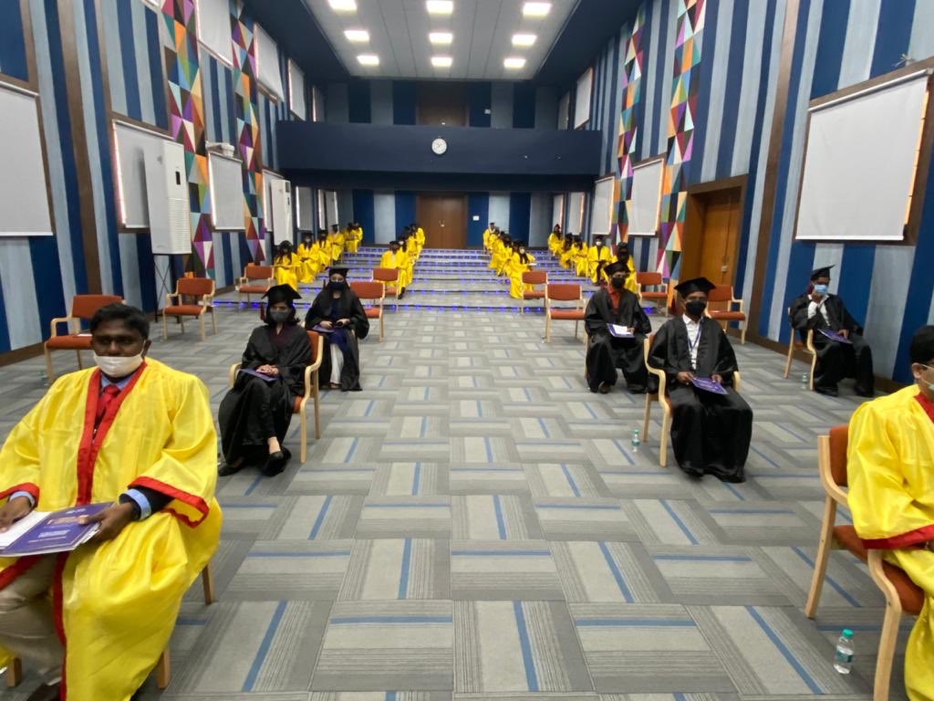 VIT_univ's tweet photo. Catch the first glimpses of the 1st Annual Convocation of VIT Bhopal.
Join the event LIVE @ https://t.co/b9CRqHZEZm
@VITBhopal
#1stAnnualConvocation
#EConvocation
#VirtualReality
#VITBhopal
#VIT
#VelloreInstituteofTechnology https://t.co/HkbLXRyDZF