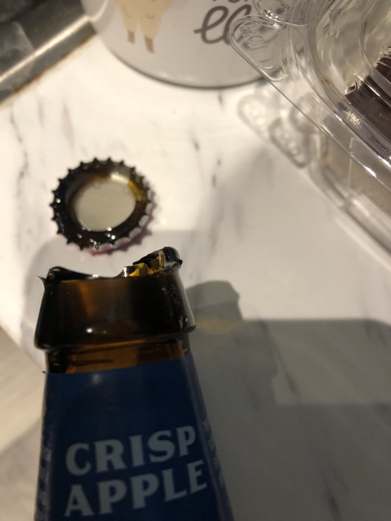 mg76664's tweet photo. @AngryOrchard I just bought my first 4-pack of this to try it and my first bottle broke as I opened it. Second bottle opened fine. Was that just a fluke? Not sure what to do about this (couldn’t drink it; found little pieces of glass around after I opened it). Thanks! https://t.co/we6I8wGZkf