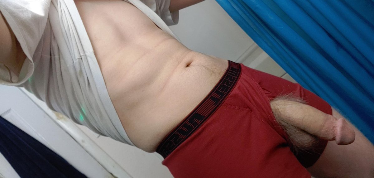 Cesus15's tweet photo. Just hit 20 subs so the next 5 are 20% off!! Follow now for daily posts. I also try to respond to all messages.
#onlyfansbros https://t.co/dfFoEXOZIp