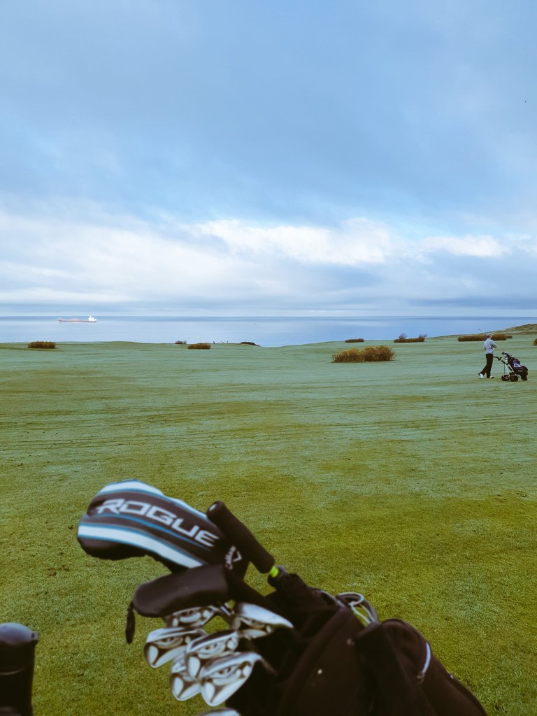 mattycruise's tweet photo. Good shooting in the winter league today! Lovely day for it! @RoyalTarlairGC #coldnotcold #winterleague #RTGC #Golf https://t.co/GFbO1iHxs6