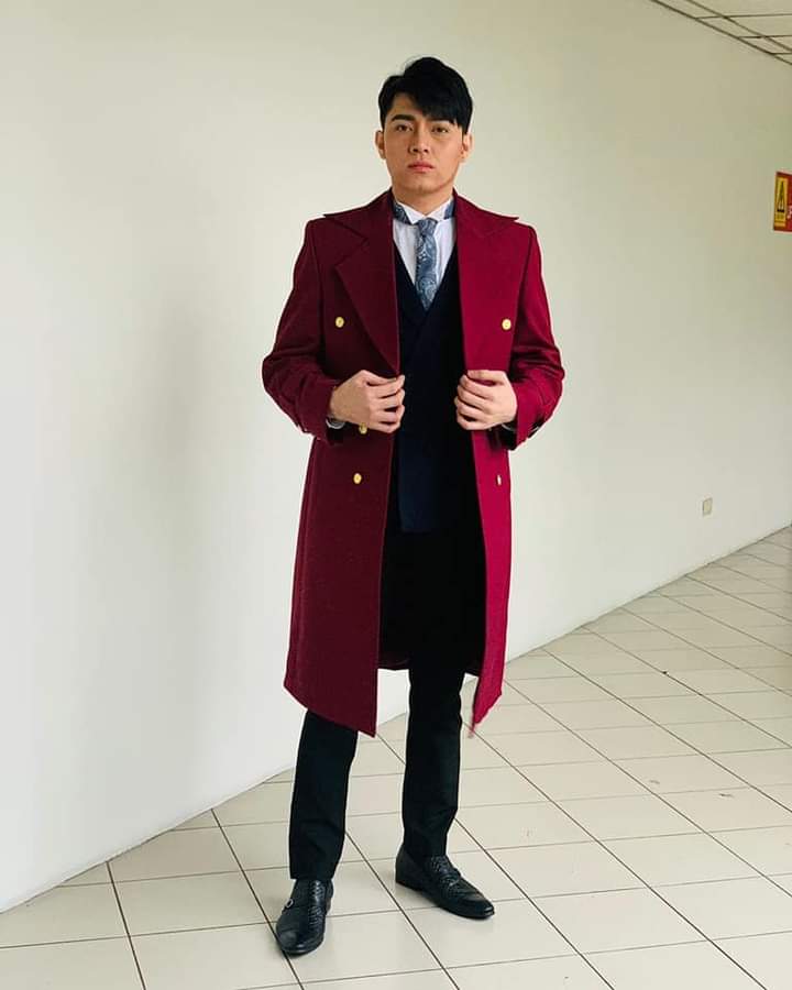 01arpina80's tweet photo. Pogi naman @OfficialAerone 
Galingan mo mamaya 
#TheClashParesKontraPares
#MasterShowman
Aerone Mendoza https://t.co/2dNpshpkYV