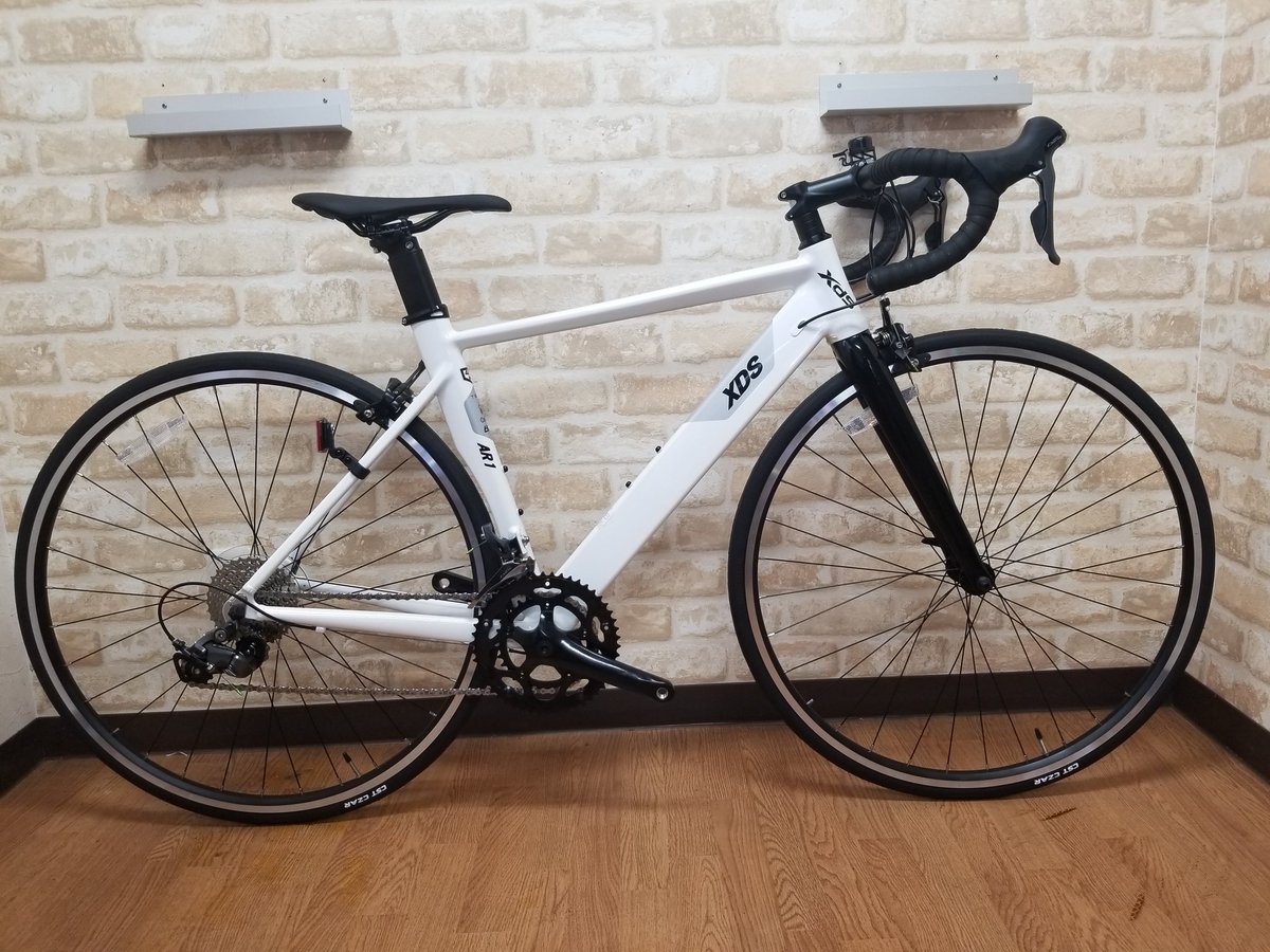 自転車の宿 やかた 宮林 Xds Japan ロードバイクは高額だからと思っている方におすすめです アルミフレーム コンポ シマノclaris 身長168 190cm 税抜 69 800 北陸 富山県 高岡市 ロードバイク ロードバイク初心者 ロードバイクのある生活 自転車の宿 やかた 宮林 Xds Japan ロードバイクは高額だからと思っている方におすすめです アルミフレーム コンポ シマノclaris 身長168 190cm 税抜 69 800 北陸 富山県 高岡市 ロードバイク ロードバイク初心者 ロードバイクのある生活