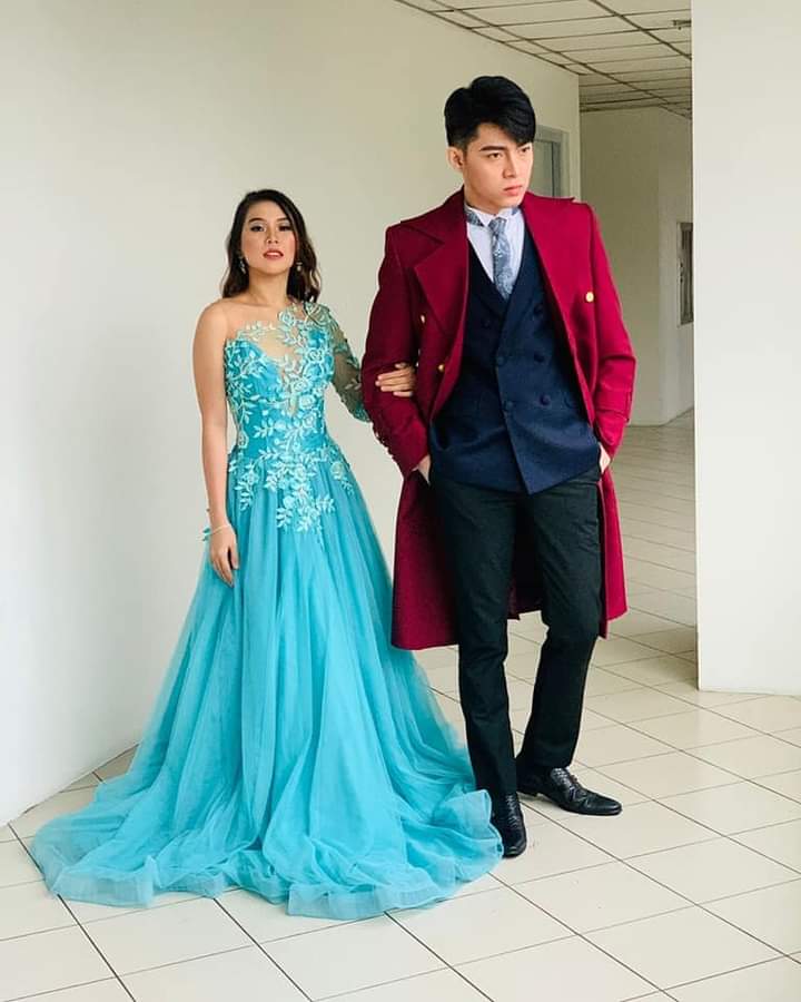 01arpina80's tweet photo. Goodluck later @OfficialAerone
#TheClashParesKontraPares
#MasterShowman
Aerone Mendoza https://t.co/FuN5W1BLoY