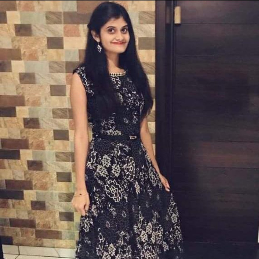Anshika Sharma⚡ tweet media