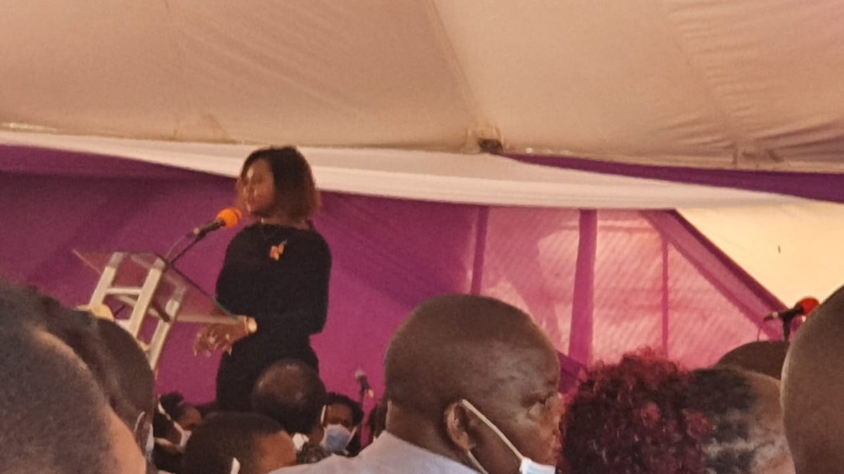 UzalendoNews_KE's tweet photo. Dr. Irene Kasalu, Women Representative, Kitui. She said BBI must preserve the seat.
#RIPNzambaKitonga https://t.co/yNgSEdHXAU