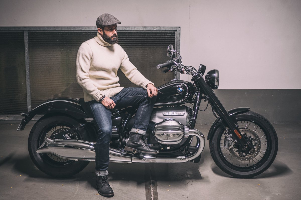 L'essai de la BMW R18 First Edition.
chazster.com/quelques-jours…
<a href="/BMWMotorrad/">BMWMotorrad</a> <a href="/nath_heinrich/">Nathanaelle Heinrich</a> @GuillaumeStortz <a href="/vincentsalimon/">Vincent Salimon</a> <a href="/FredericStik/">Frédéric Stik</a> #bmwmotorrad #bmwr18  #makelifearide #soulfuel @