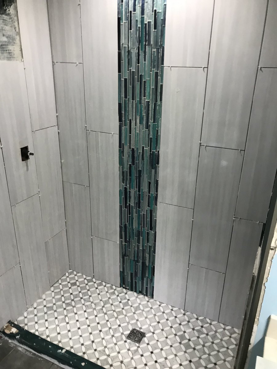 xcahb's tweet photo. Call Charleston Handy for all of your home, boat, AND RV repairs!!!  

🤳🏽 (843) 214-4370 

#smallbusiness #BlackOwnedBusiness #construction #home #boats #rv https://t.co/6cJSLLAbg9