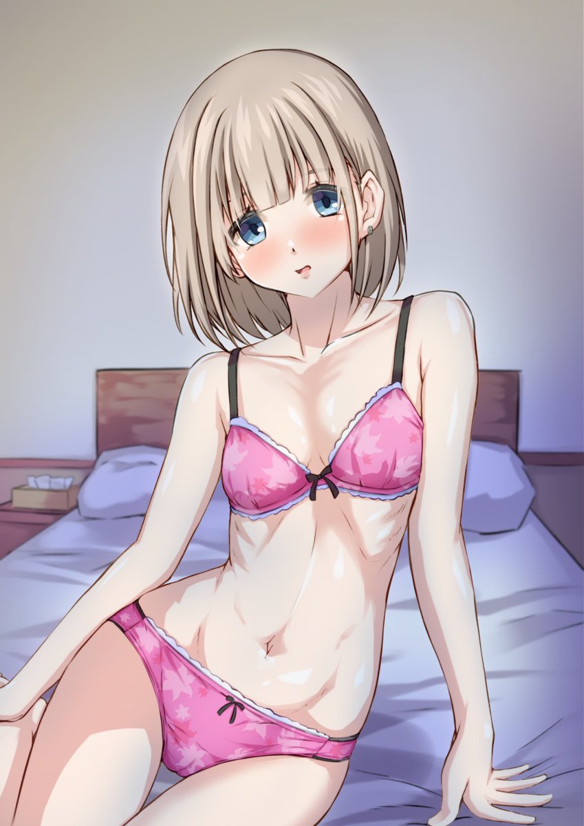 #いいおなかの日 
我ながらおなかの描き方に試行錯誤が見える…
最新は夜●のおなかだが結構気に入ってる描き方! 