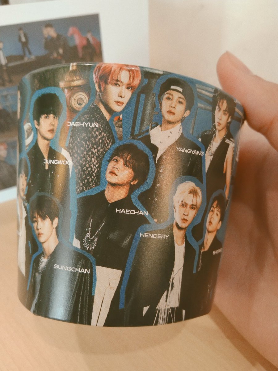 LoveApeach97's tweet photo. I finally got the Cupholder version I wanted😙✌🏻

Thankyou so much @NCT2020_EVENT and @KopiChuseyo 💚✨

#NCT2020
#TOTHEWORLD_NCT2020 https://t.co/JZWXqIPPwr