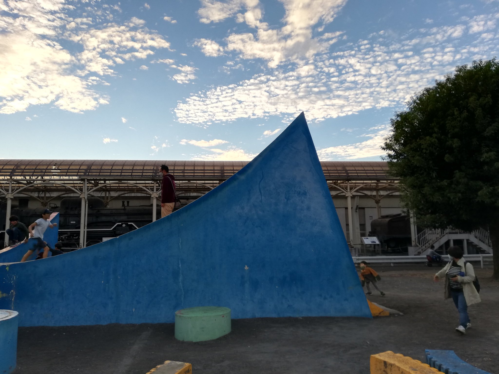 ぬまし 府中郷土の森 駐車場無料 公園 遊具 交通公園 無料河川bbq 壁打ちも出来て楽園ですかここはs ﾟdﾟ T Co Wqhawmubyu Twitter