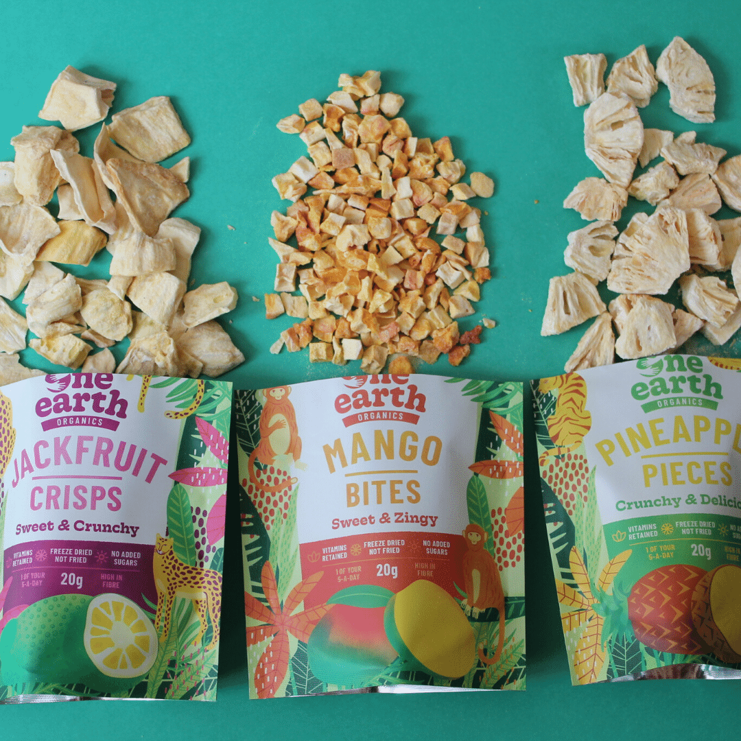 LifeByEquipe's tweet image. JACKFRUIT BACK IN STOCK + MANGO &amp;amp; PINEAPPLE?🥭🍍 What's your favourite? 🤔
One Earth Organics superfood blends + 100% organic freeze dried fruit snacks multipacks are 
High in fibre | Vegan friendly | 100% natural | Helping farming communities
shop.lifebyequipe.com/collections/on…