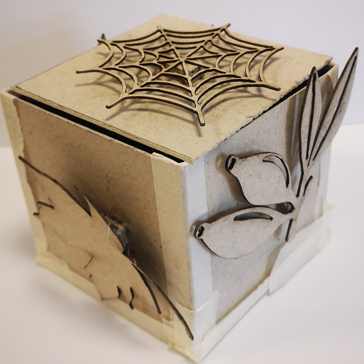 KPHSTechnology's tweet photo. Yr 10 RM students creating prototype models of possible storage solutions based on the work of Andy Goldsworthy #kphsdesigntechnology #ks4 #ks4dt #kphstechnology #designtechnology #gcse3ddesign #productdesign https://t.co/OBxD020bWN