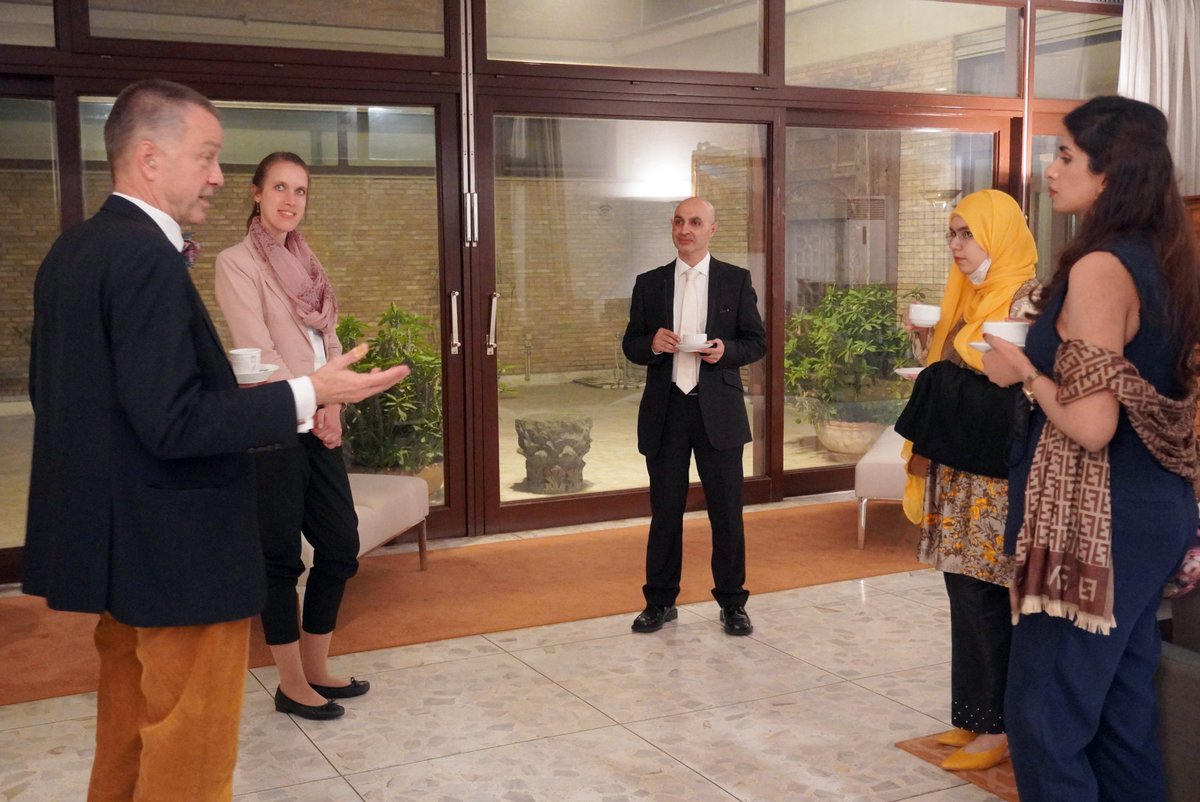 GermanyinPAK's tweet photo. Really enjoyed hosting the winners of our 🇩🇪 Unity Day quiz over dinner last night. Had a great time exchanging views & ideas on so many topics. These young individuals are a reflection of the amazing talent that 🇵🇰 has! Thanks to all who celebrated #30YearsOfGermanUnity with us! https://t.co/iexoEhbzai