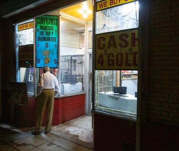 rafa_LAphotos's tweet image. November 06, 2020 - Compramos monedas de oro y diamantes
-
-
-
#compramos #monedasdeoro #ydiamantes #cash4gold #boyleheights #pawnshop #windowshopping 
#california #rafa2020 #rafa365 #canon5dmarkiii #canon16to35 #digitalphotography #pandemic 
#lightroom … instagr.am/p/CHR-1cGAxWr/
