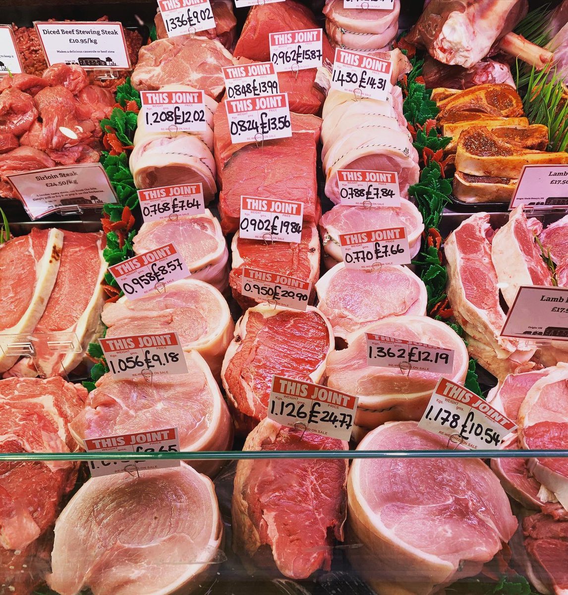 Our #butchery is open every day and has a fantastic selection of #locallysourced #meat and #joints including our own #awardwinning #homereared #pork and #sausages Why not indulge in a #traditional #sundaylunch this weekend with all the trimmings!