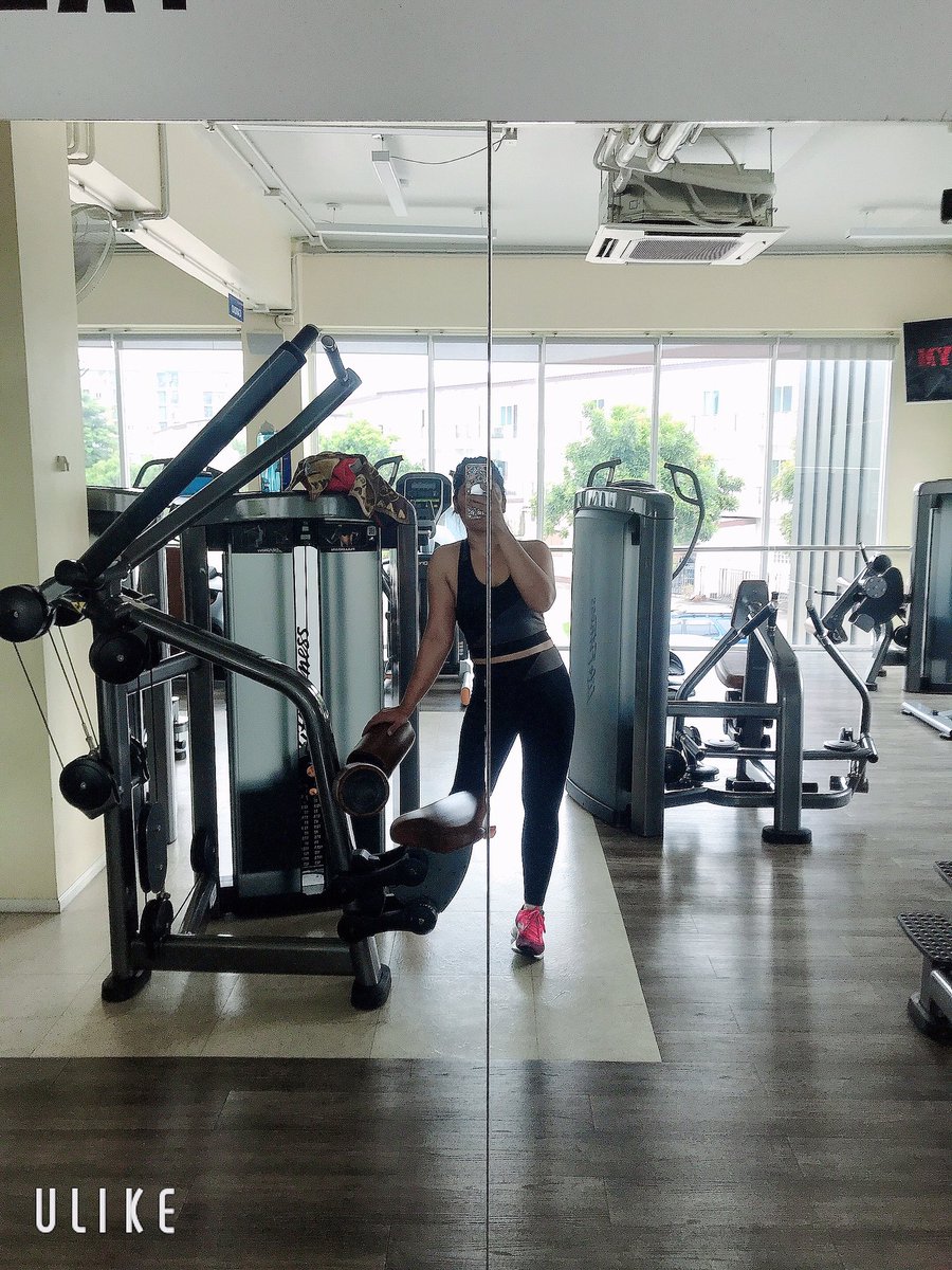 ThanyasornK's tweet photo. Nov-7-2020
ขยันกินก้อต้องขยันออกกำลังกาย
#workout2020
#ออกกำลังกายเพื่อสุขภาพกัน https://t.co/7JexPmWy14