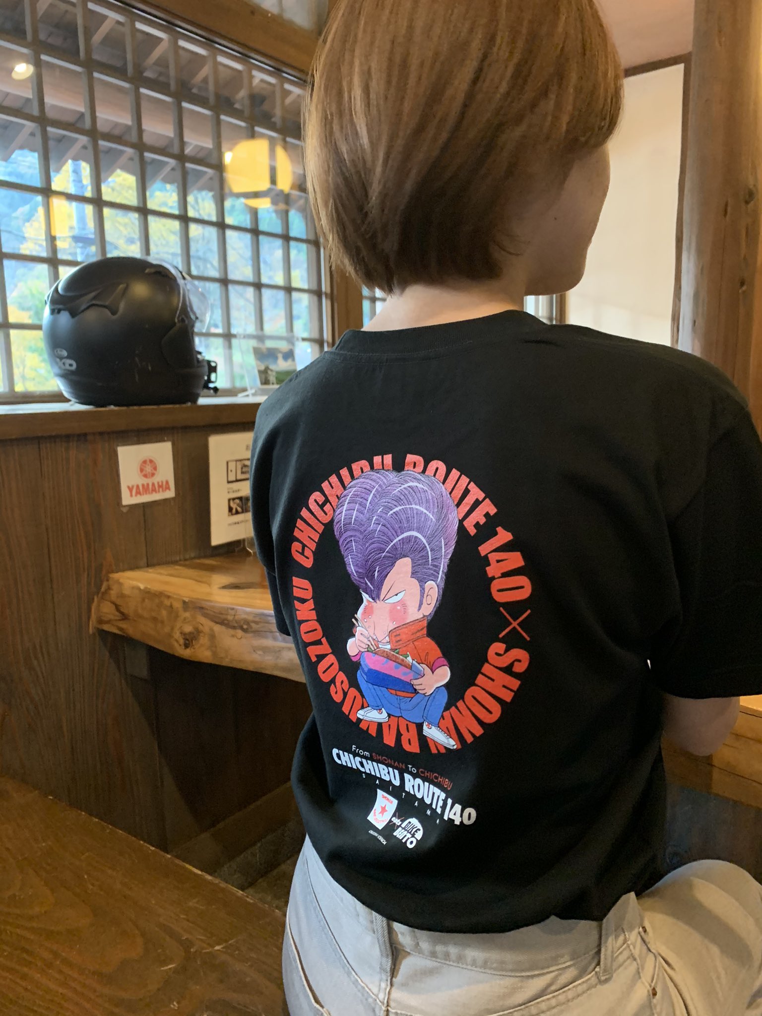 いと バイク弁当の大滝食堂 Bikebento3 さんで 湘南爆走族 コラボtシャツ本日から発売しましたよ 前は無地で 背中がかわいい T Co 34kwwepg Twitter