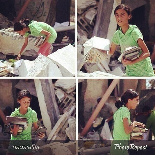 virtumorales's tweet photo. Esto sí que es resilencia! 

RT @Marodriguez1971: Y recuperas algunos libros de las ruinas de tu casa bombardeada. Gaza. https://t.co/MUDq5Y0f2M
