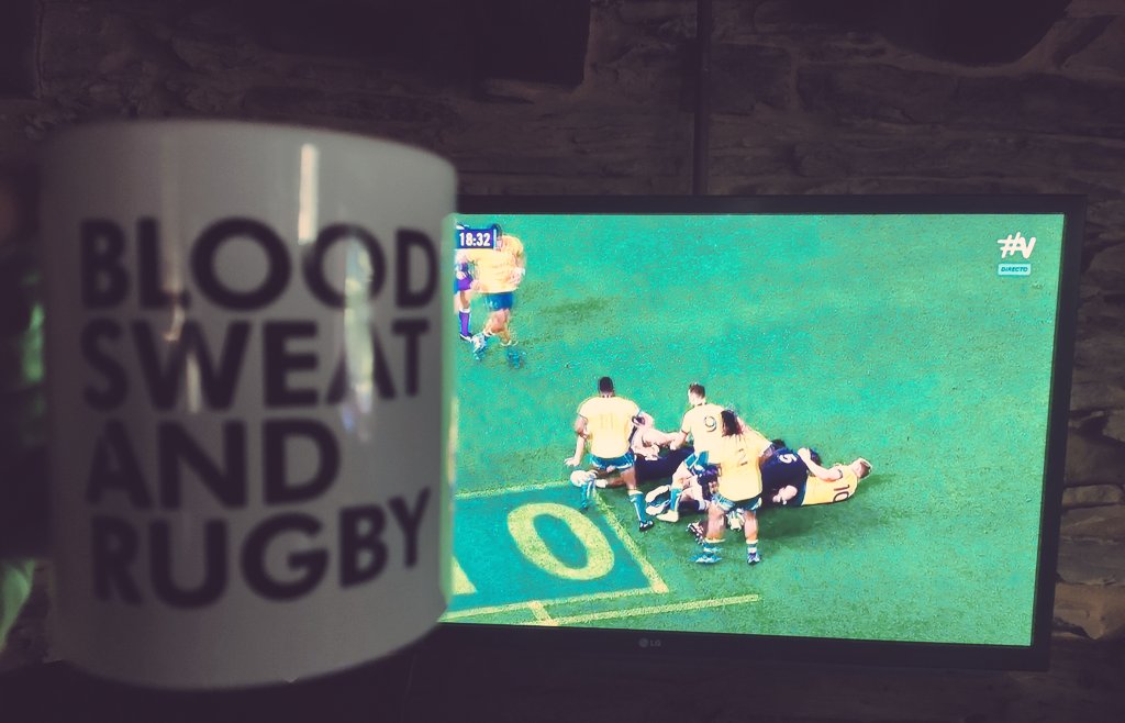 chanclacleta1's tweet photo. Otra mañana más desayunando con la bledisloe cup y @MovistarRugby hoy con mas expectativa...este partido promete😬 https://t.co/pm91LqwAj6