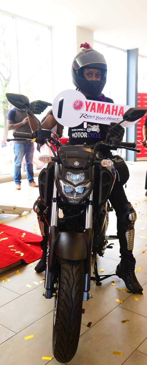 YamahaCFAOKE's tweet photo. The front suspensions use a telescopic fork with 41mm inner tubes, also on the larger models, and 130mm of stroke which provide comfortable handling stability. @throttle_queens @InkedSisterhood @heelsonsteel @MotorCycleKenya .
#NextLevelRide #YamahaKenyaFZ #YamahaRevsYourHear https://t.co/7UEnEzAdvw