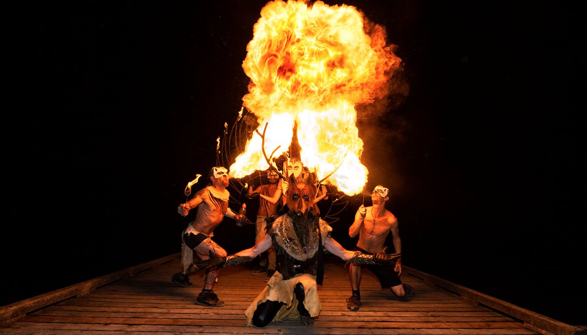 MarksGonePublic's tweet photo. Editing Burning Man images I took last year for some performers that could not go to the event this year. #BurningMan #EastVancouver #preformers
https://t.co/bysH90Sc4e https://t.co/IpIhJuMLyZ