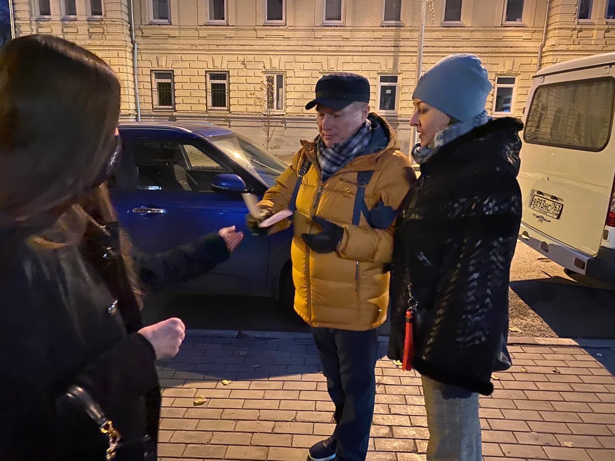 В честь Дня народного единства в рамках программы проекта «Мы Едины» члены 
молодёжного правительства СО подготовили открытки с оригинальными дизайном с изображением национальностей, которые проживают на территории Самарской области.

#МыЕдины
#молправ63
#МолодежьСамарскойОбласти