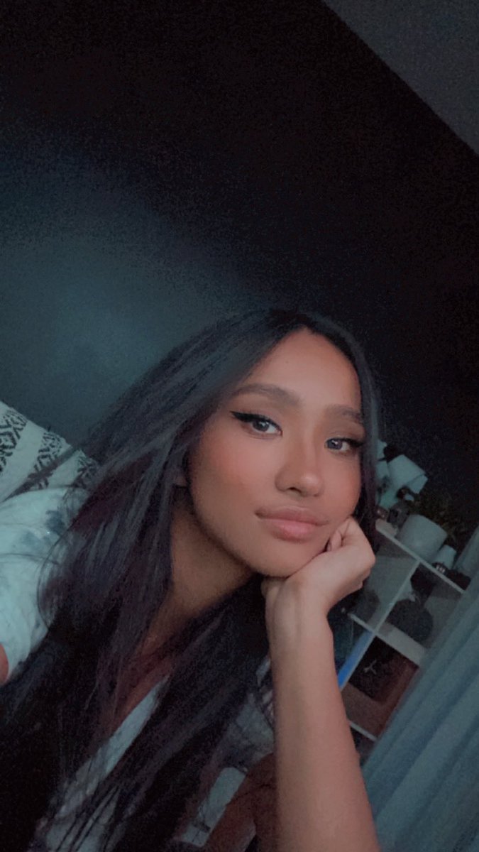 drskidsu's tweet photo. thanks for joining my unexpected stream 😉💕 https://t.co/uSTRLJbhLv
