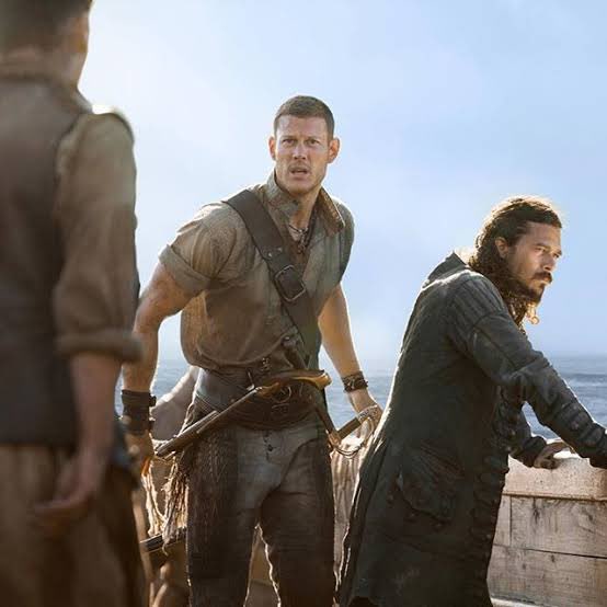 モルモットになった 由佳 新作実写バイオの アルバート ウェスカー トム ホッパー と クリス レッドフィールド ロビー アメル ふむふむ なるほど 何が 原点回帰らしいから1998年時の若クリス25才ウェスカー38才だってよ 楽しみだね