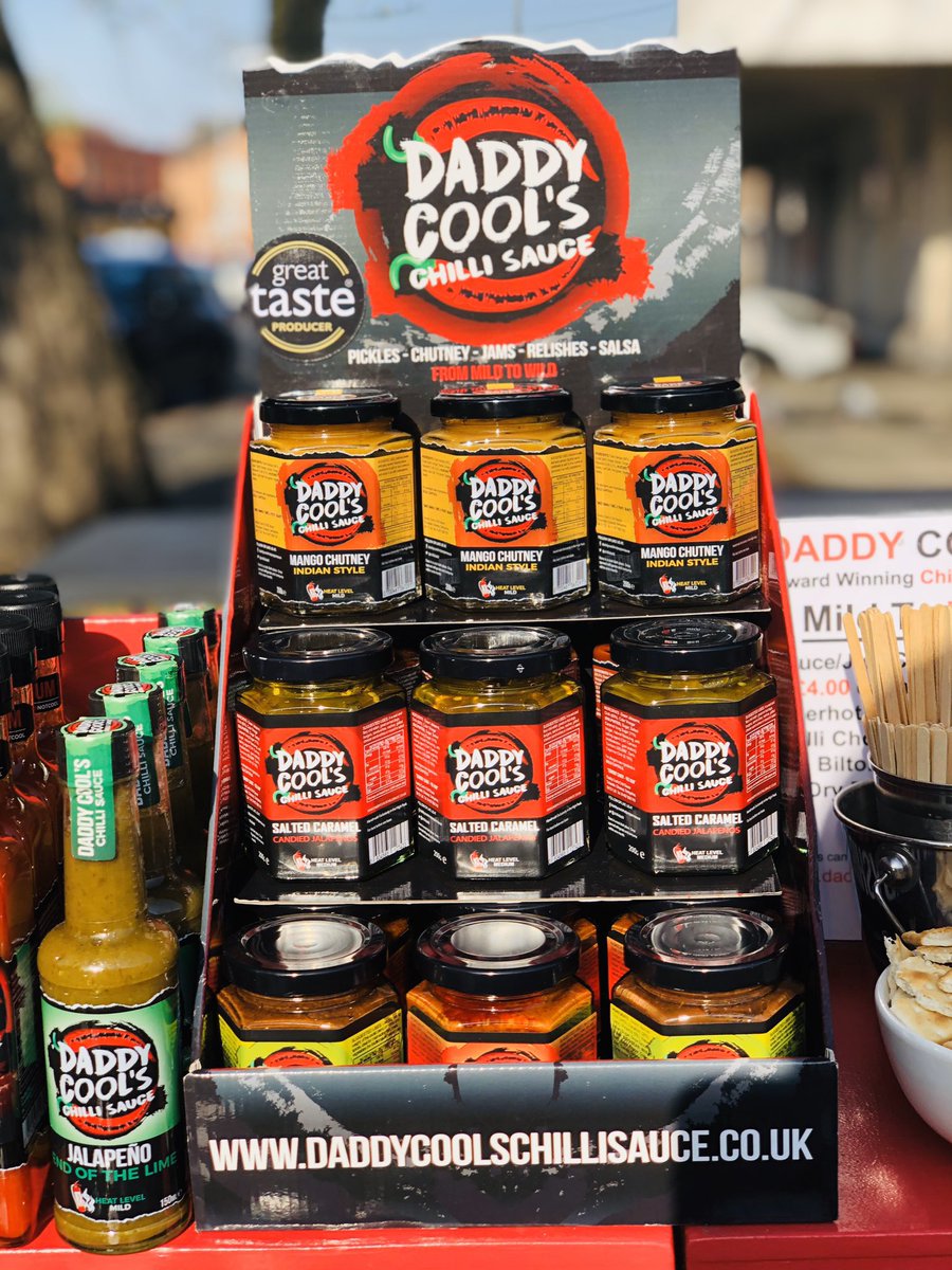 chillidadd's tweet image. Essential Shoppers come and grab your chilli fix @CheadleMakersMarket today! We’re here until 4pm so fly by, grab some treats and say hi then by, please adhere to the one way system and social distancing which is in place.

#XmasGifts #Essentialitems #Covid2020 #StaySafe