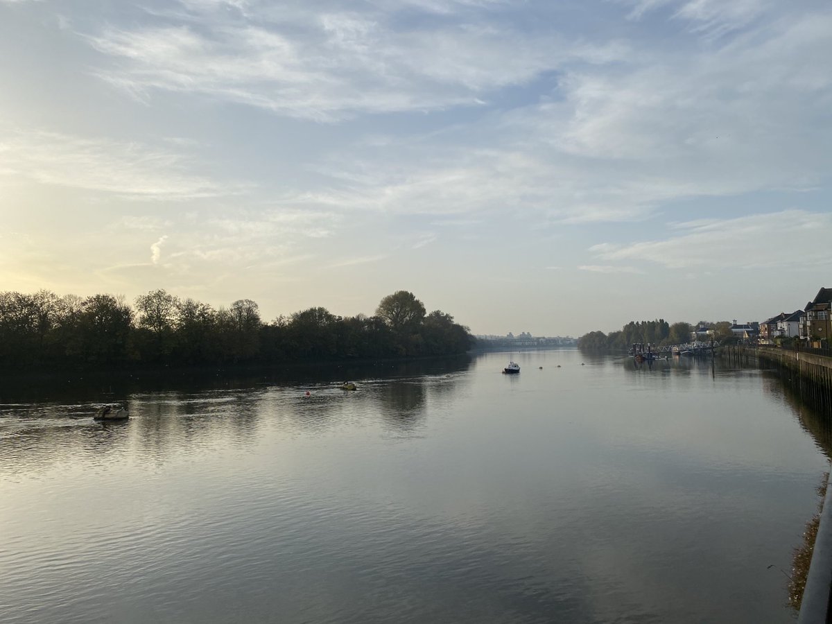 SarahJGP's tweet image. #sparrowfart #towpathexercise