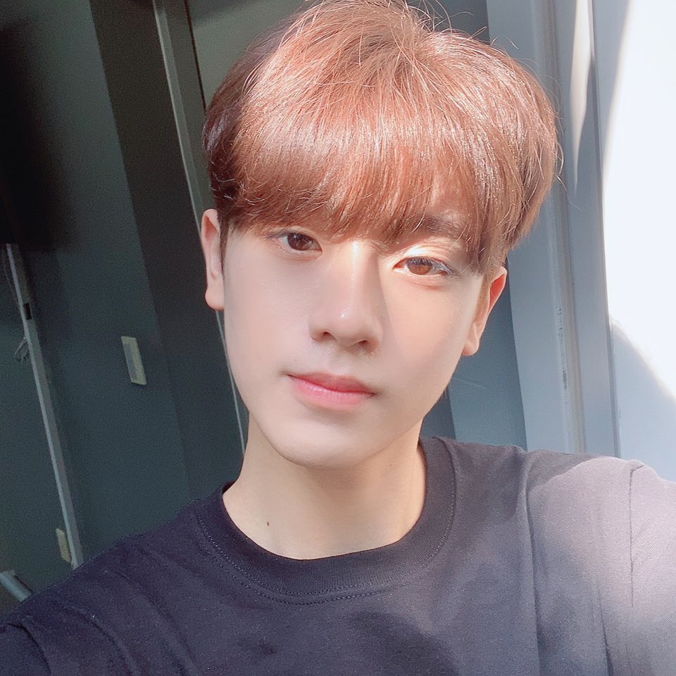 OfficialC9ent's tweet photo. [#금동현]
금랑단 수강생 여러분❣️
동현이와 함께한 온라인 클래스 모두 출첵 하셨죠❓
결석은 안돼요😉

#KEUMDONGHYUN #Vlog https://t.co/wejMxELwnW