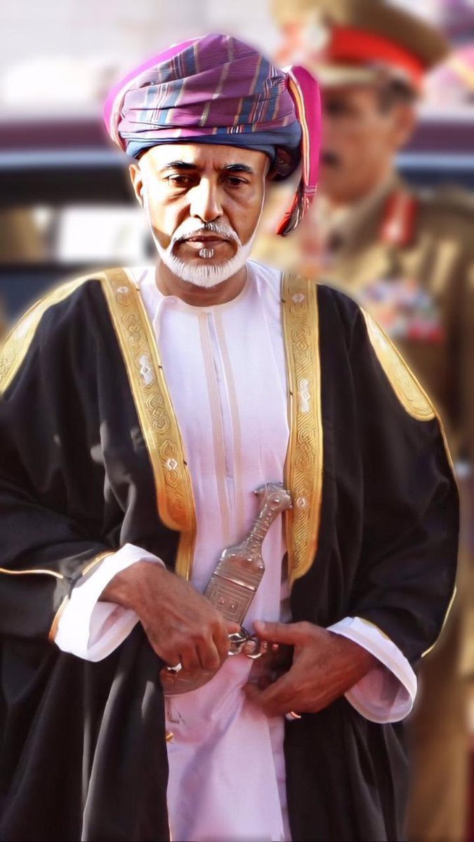 an11_o's tweet photo. #أعز_الرجال_وأنقاهم كلما اقترب نوفمبر تسابقت مشاعرنا لإحتواء صورك و وشاح لا يزال يزين بإسمك، واليوم سيعود دونك . . "طبتَ في جنّة الفِردَوس ضاحكًا مُستبشِرًا " https://t.co/x5mjwePY72