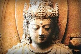 Bisa dibayangkan kenapa masyarakat kita saat itu memiliki alasan menolak pengaruh ajaran yang dibawa para pedagang dari barat tersebut bahkan hingga 800 tahun kemudian.Ya..., karena kita memang sudah sangat maju.Ingat Kalingga dengan ratunya bernama Sima?