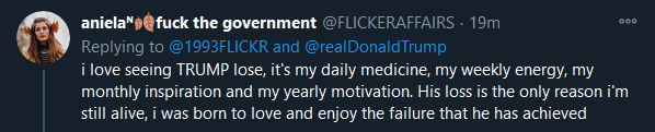 LiftingTheVeil7's tweet photo. @SenseiZuna It's bots or copy/paste...neither require brains or creativity to post it. 😉😂 #BrainlessBots https://t.co/b1mkCO1ia3
