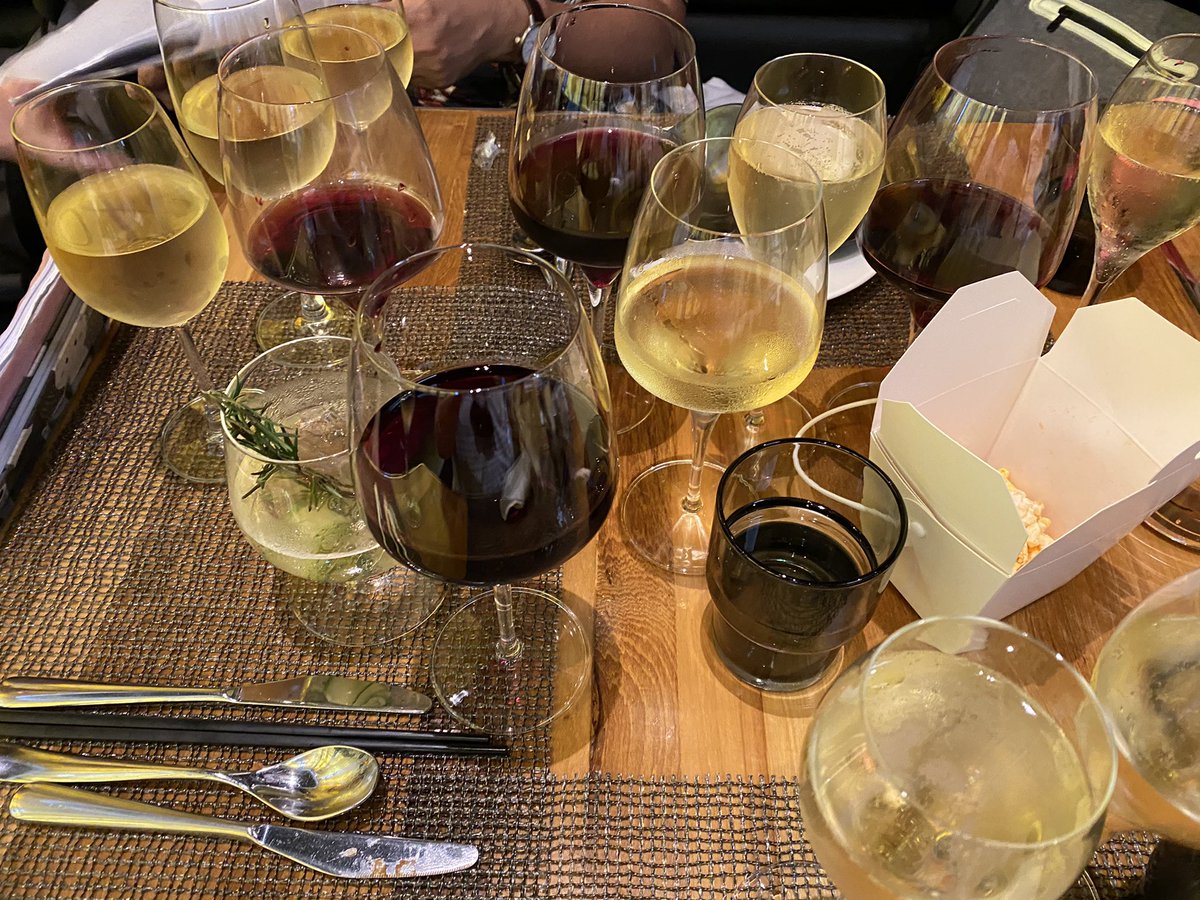 GraemeKingshott's tweet photo. Liquid lunch https://t.co/fuB0hoHM9u