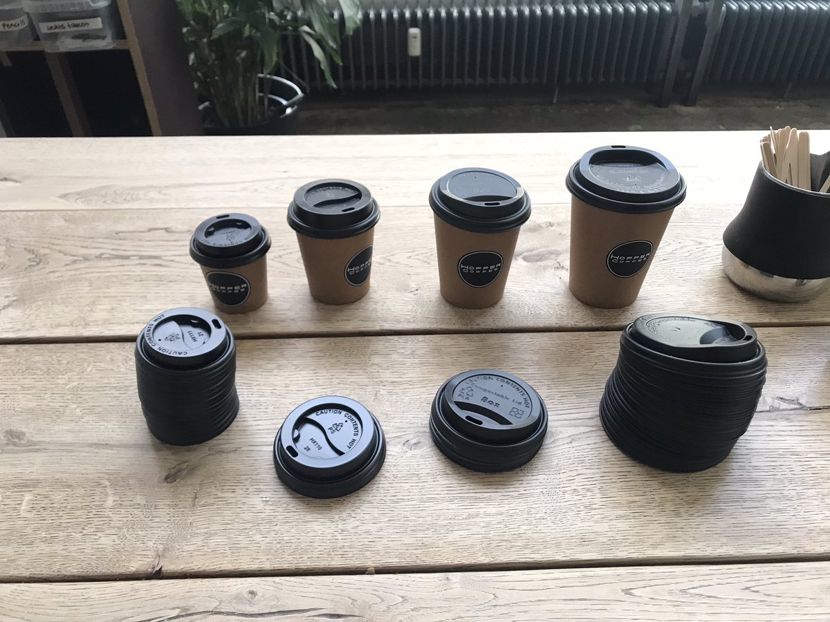 Simple but smart. Put the cups behind the lids so you can immediately spot the right one. Saves needless touching, which is key during a pandemic. Seen <a href="/HopperCoffee/">Hopper Coffee</a> #Rotterdam. And the coffee is great too! #retail #Covid