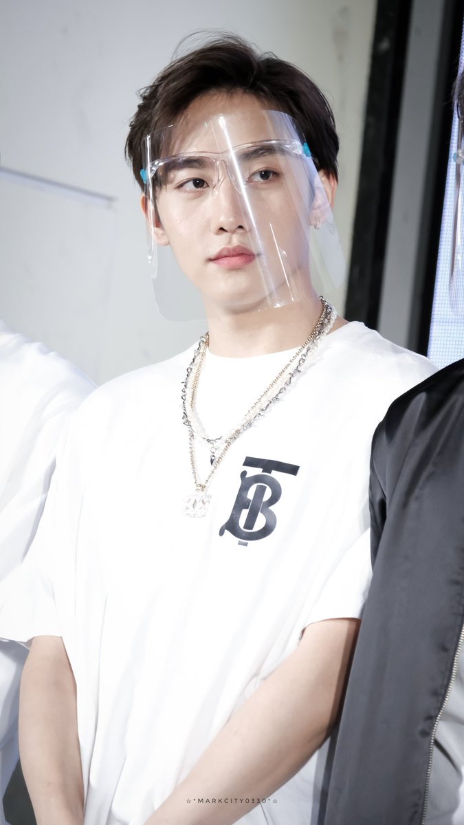 MarkCity0330's tweet photo. ศิวัชชช~ 🖤

#หัวใจศิว้ช 
#LBC2ThailandTourNorth
@Mmarksiwat https://t.co/vsUmk69jWC