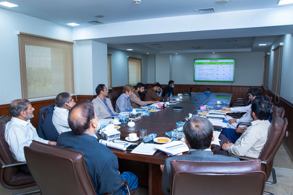 AlkhidmatOrg's tweet image. صدرالخدمت فاونڈیشن پاکستان محمد عبدالشکور کی زیر صدارت آرفن فیملی سپورٹ پروگرام بورڈ کا الخدمت کمپلیکس لاہور میں اجلاس، پچھلے سال کی کارکردگی کا جائزہ لیا گیا اور آئندہ کے لائحہ عمل اور اہداف کے حوالے سے مشاورت کی گئی.
#Pakistan #alkhidmat #OFSP #lahore #help #support #orphans