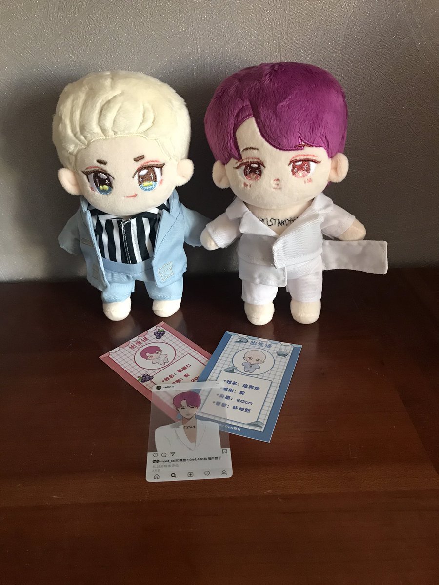 LA_2297's tweet photo. Bien reçu les ChanKai Gravity dolls!! Elles sont superbes merci pour ce GO 💕💕 @EXOdollsGO ! https://t.co/RVPzeYSaY6
