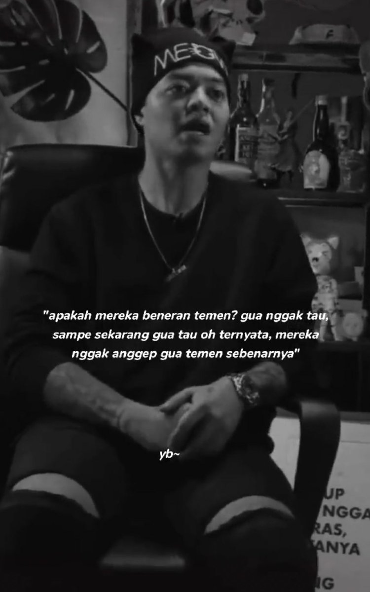 BacyotAjah's tweet photo. Yah baru sadar si oncom. 
(Re: me) https://t.co/QkmPYY0AcS