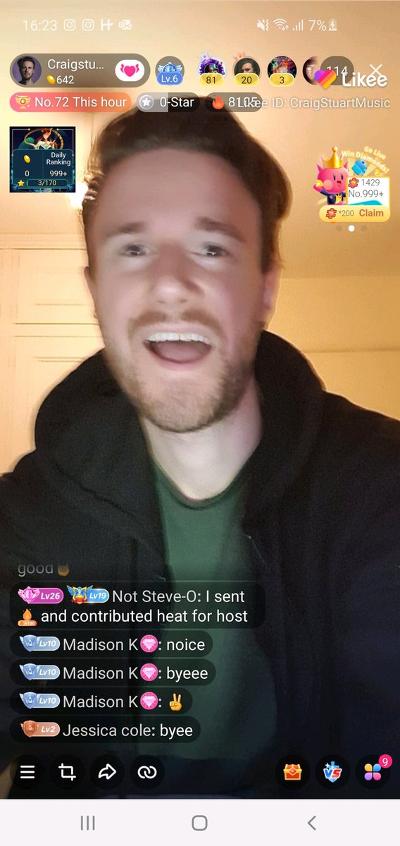 strangelyfamous's tweet photo. Fun afternoon live session on @likee_official come follow me - Craigstuartmusic https://t.co/Kh1rSvQOQ7