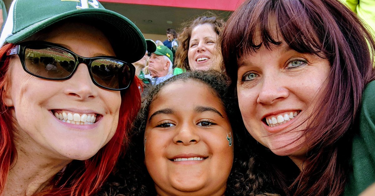 mmmfowler's tweet photo. #usfvirtualtailgate I can't wait to be at an in person tailgate again! https://t.co/r6JxM8QP2H