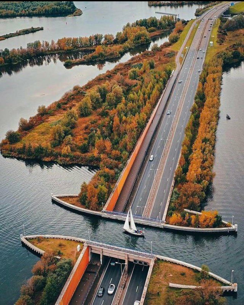 ArchitecturalPx's tweet photo. Veluwemeer Aqueduct , the Netherlands https://t.co/lwrbgPn82P