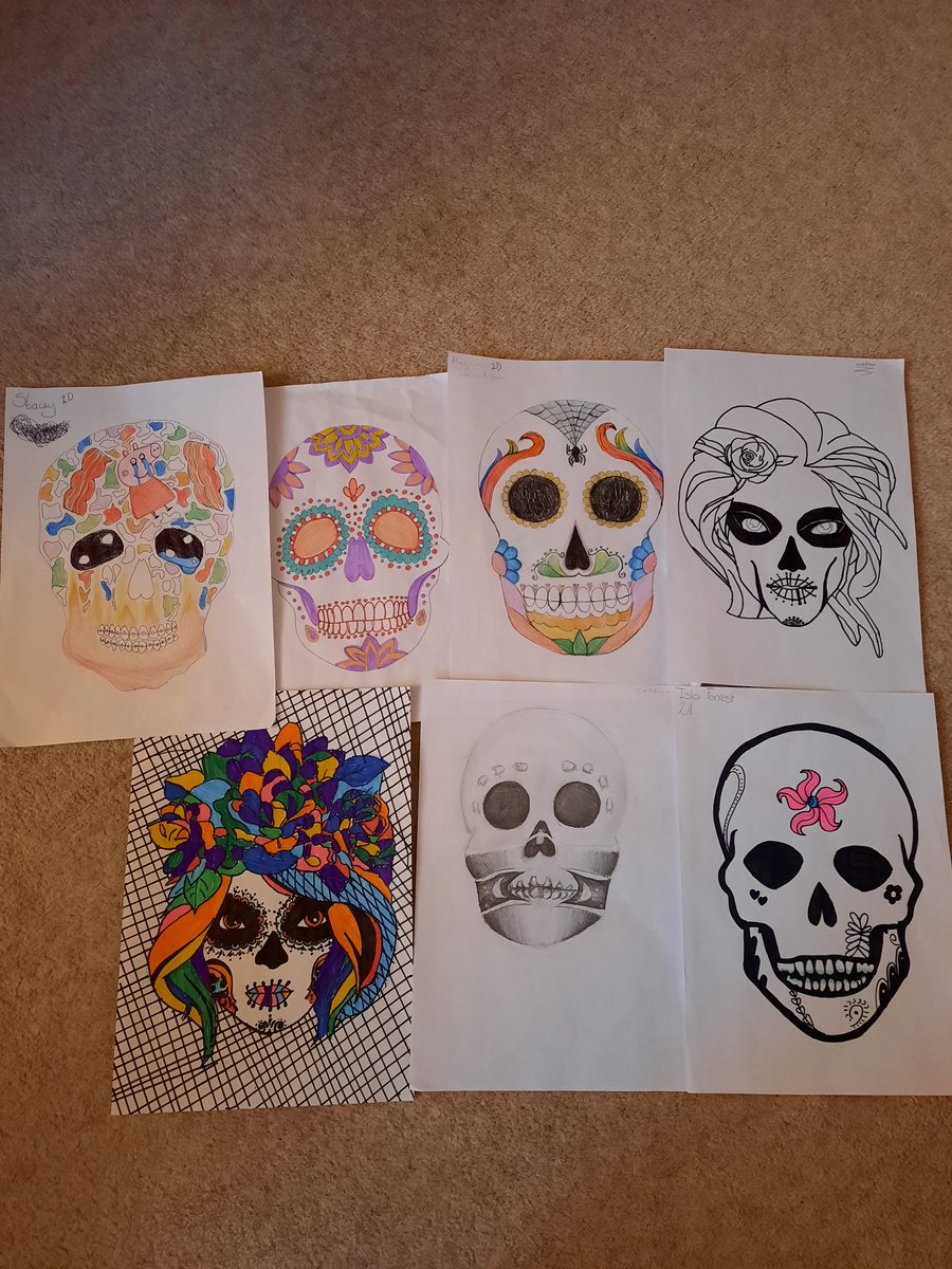 bellbaxtermfl's tweet photo. This week our S2 Spanish classes learnt about El Día de Los Muertos and made their own masks. Here are some of Mrs McConnochie and Mr Campbell's favourites! ¡ Buen trabajo todos! #culturalawareness https://t.co/9EZMORmaXo