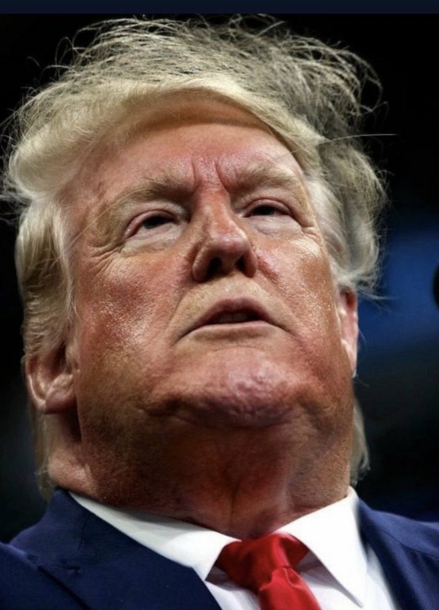 boris3324's tweet photo. #FreeloaderTrump https://t.co/O5GAq9FWMJ