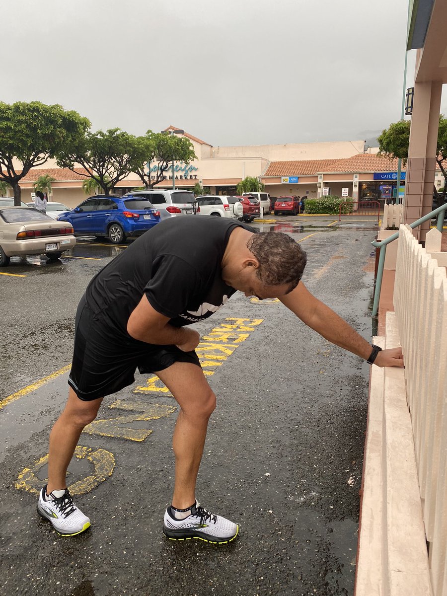 christufton's tweet photo. Saturday morning run was rainy but still...we persisted. #7MileRun #RainRun #LetsKeepMoving https://t.co/vQIZ5tXZiN