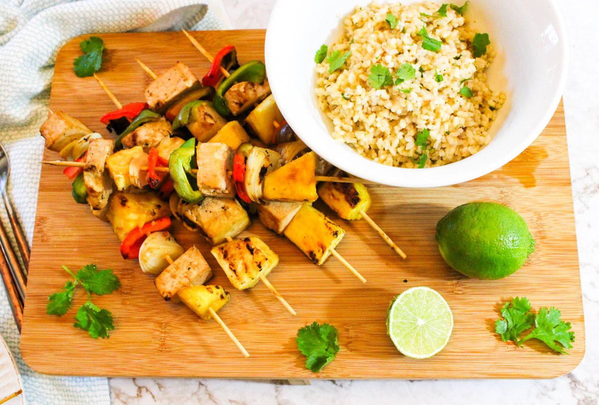 Marinated Tofu Pineapple Skewers with Cilantro Lime Rice
Grill these outdoors or indoors #vegan #tofu #grilling #eatyourhealings #cilantrolimerice #plantbased #plantbasedrecipes #plantbaseddinners #vegandinners #eatwholefoods #healthyeats #grilledtofu #pineapple #grilledpineapple