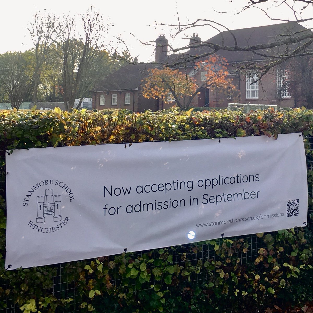 Applications for a place in Reception for children born between 1 September 2016 and 31 August 2017 are now open. Make an appointment to talk to Mrs. Taylor (Headteacher) or Miss Day (EYFS Lead) by clicking on this link: stanmore.hants.sch.uk/admissions